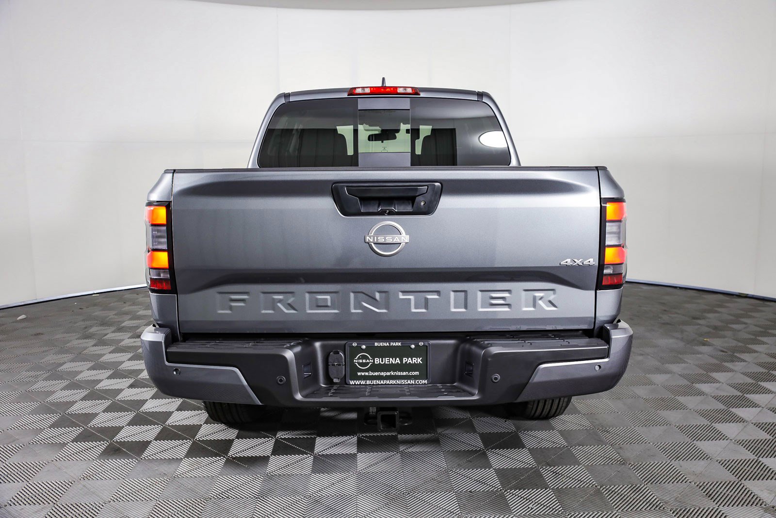 New 2025 Nissan Frontier SV w/ SV Convenience Package image 14
