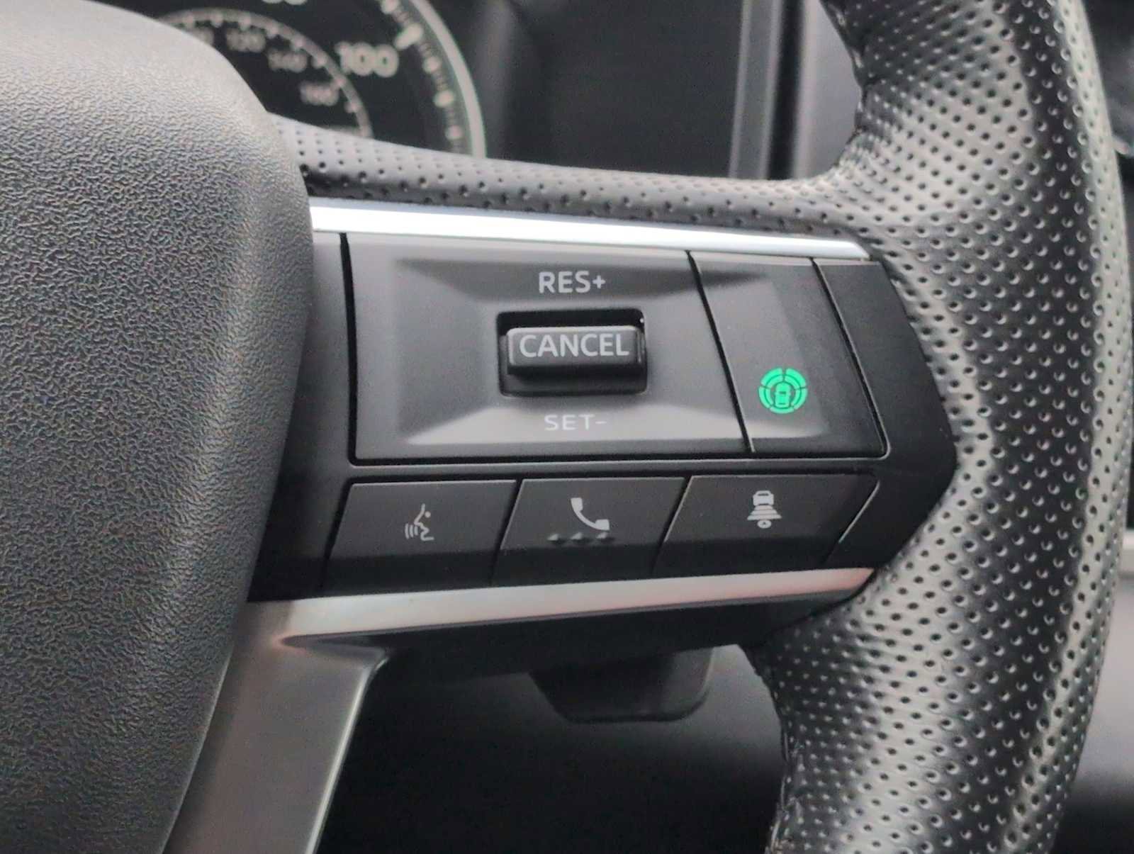 Used 2024 Mitsubishi Outlander SE image 24