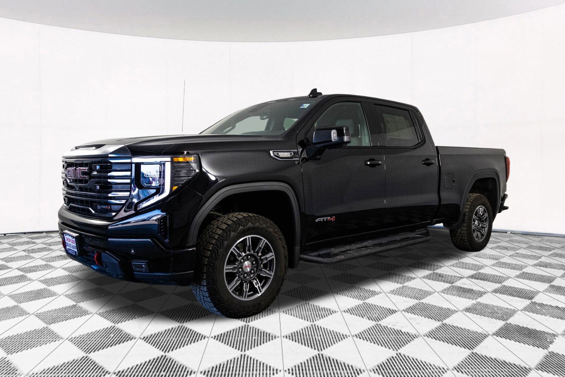 Certified 2024 GMC Sierra 1500 AT4 w/ Technology Package image 11