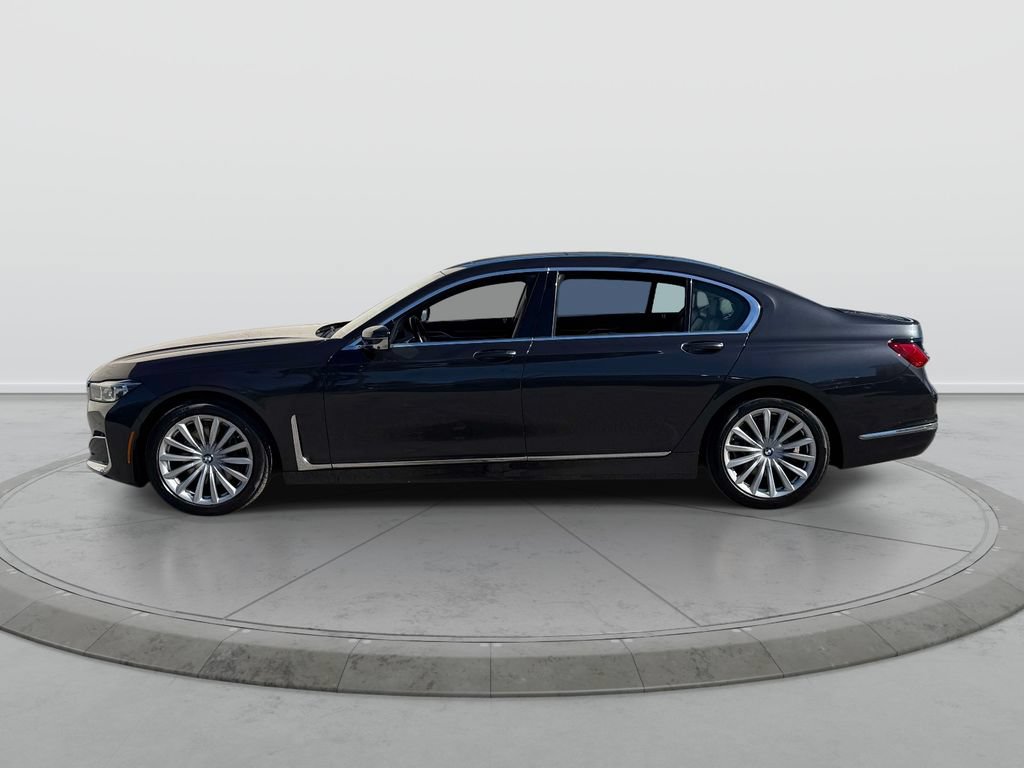 Used 2022 BMW 740i xDrive AWD/4WD image 5