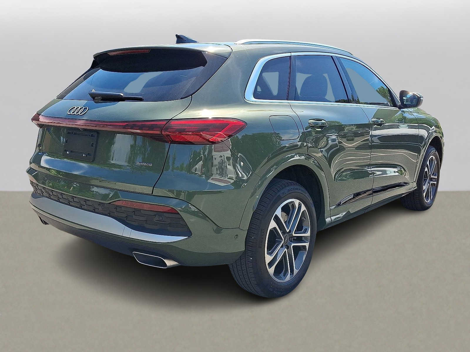 Certified 2025 Audi Q5 Premium AWD/4WD image 31