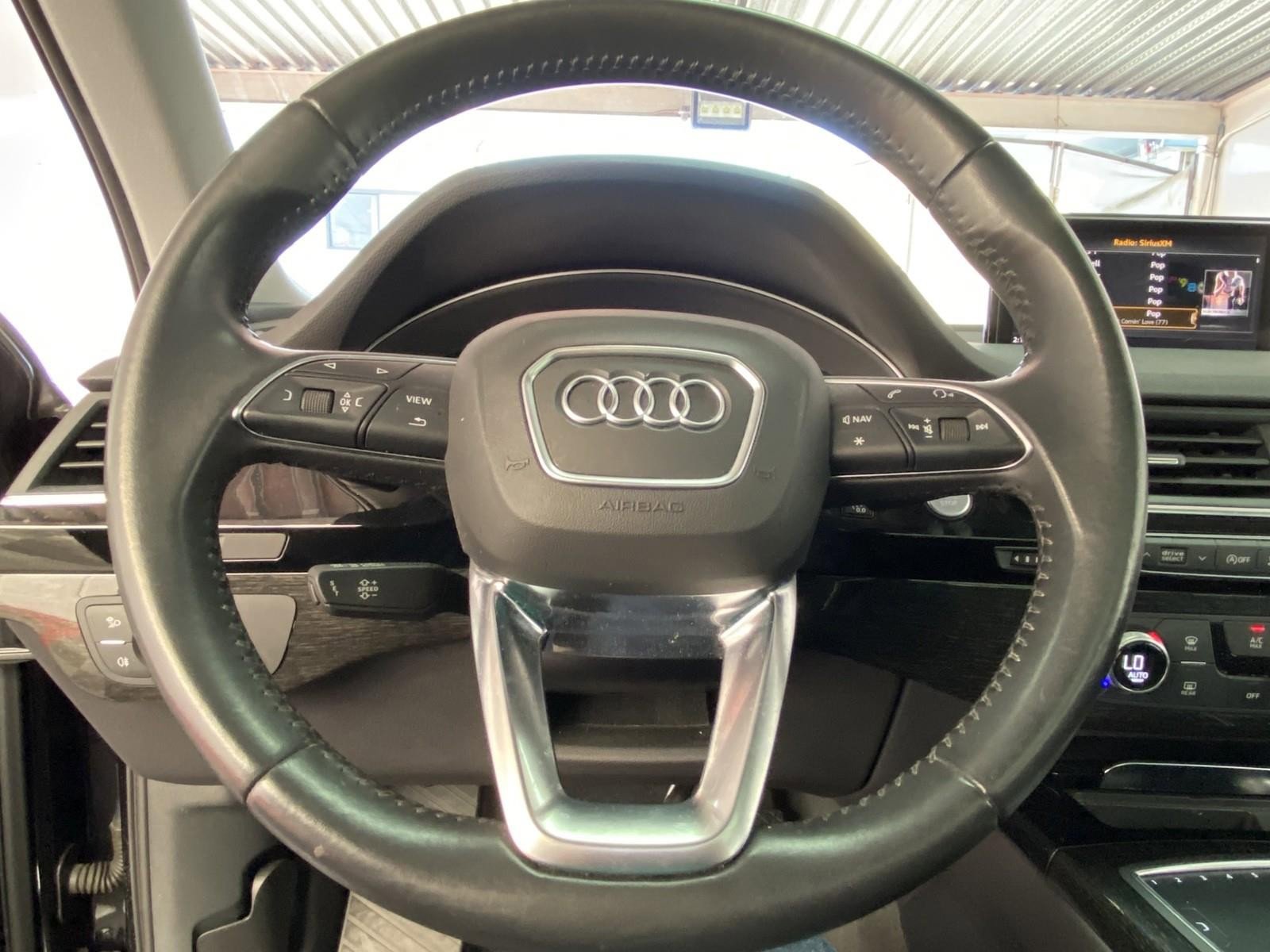 Used 2019 Audi Q7 3.0T Premium w/ Convenience Package AWD/4WD image 30