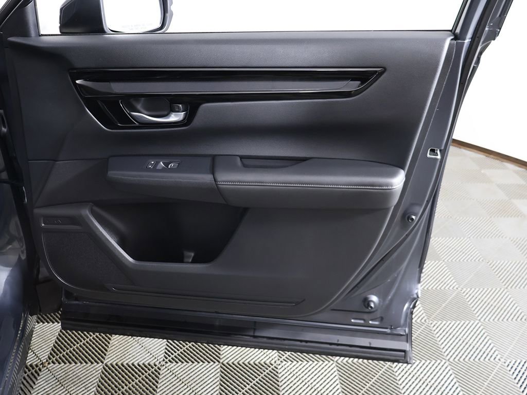 Used 2025 Honda CR-V EX-L image 25