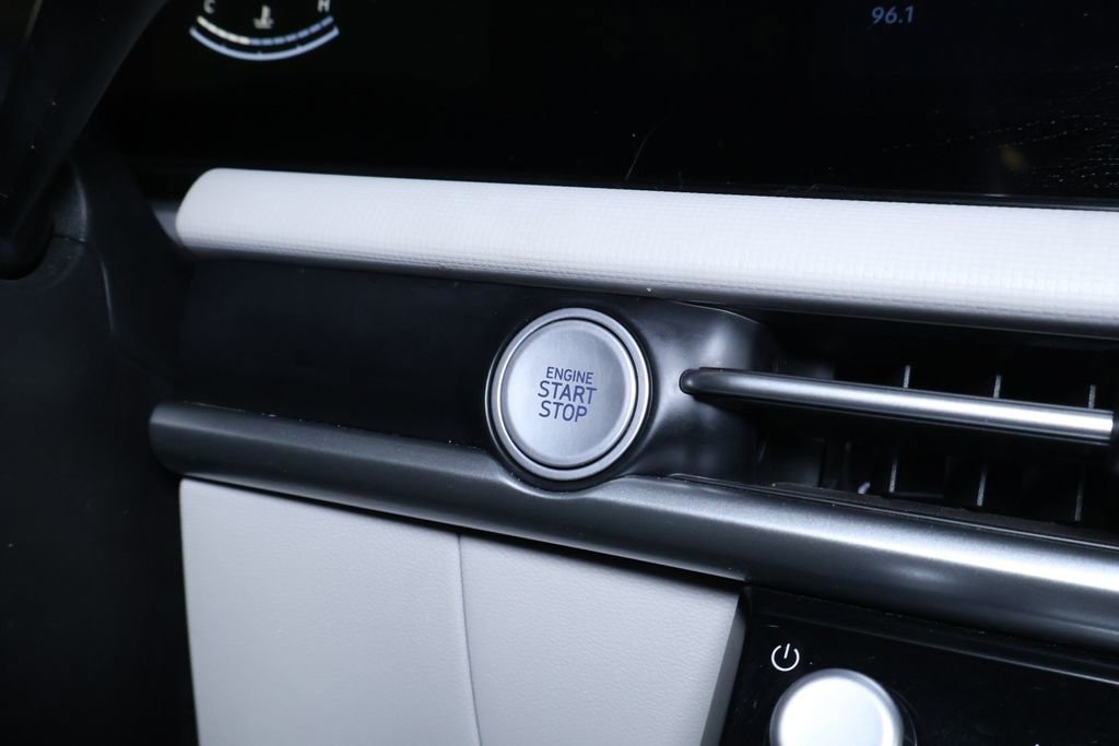 Used 2025 Hyundai Tucson SEL image 24