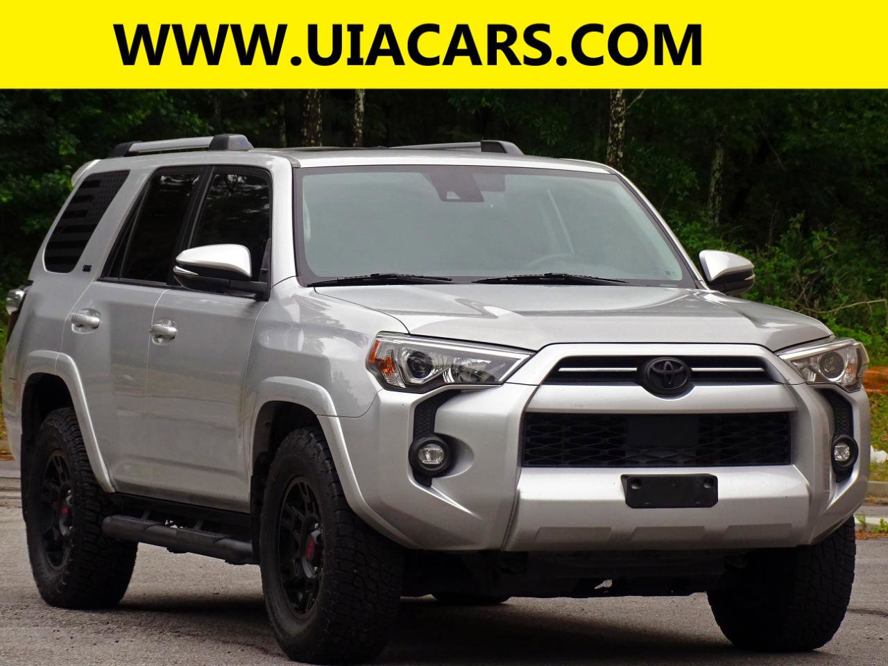 Used 2021 Toyota 4Runner SR5 Premium w/ Moonroof Package RWD image 4