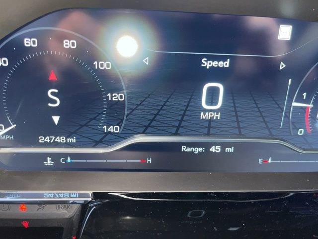 Used 2022 GMC Sierra 1500 Elevation image 19