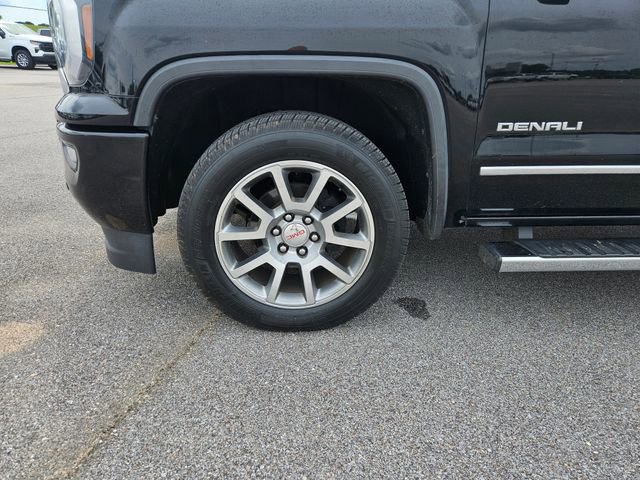 Used 2016 GMC Sierra 1500 Denali w/ Enhanced Driver Alert Package AWD/4WD image 27