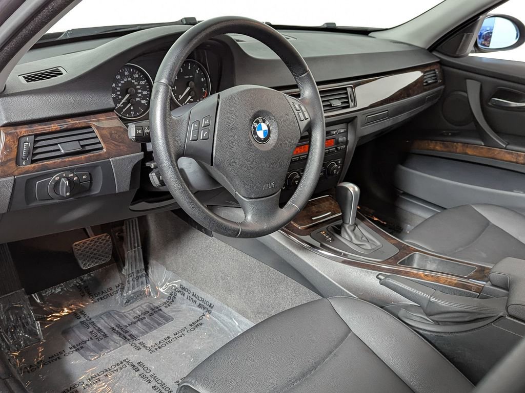 Used 2006 BMW 325i Sedan image 13