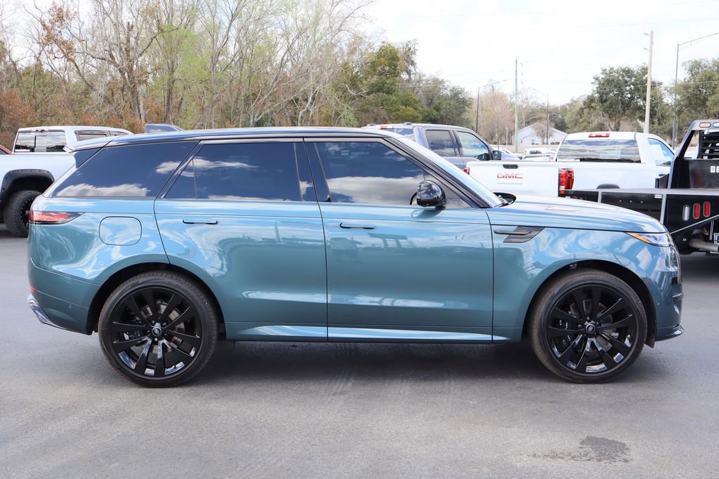 Used 2024 Land Rover Range Rover Sport Dynamic SE image 9