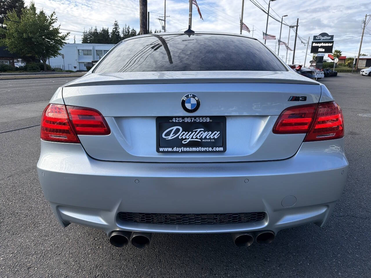 Used 2011 BMW M3 Coupe RWD image 5