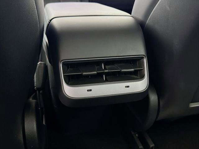 Used 2022 Tesla Model 3 RWD image 25