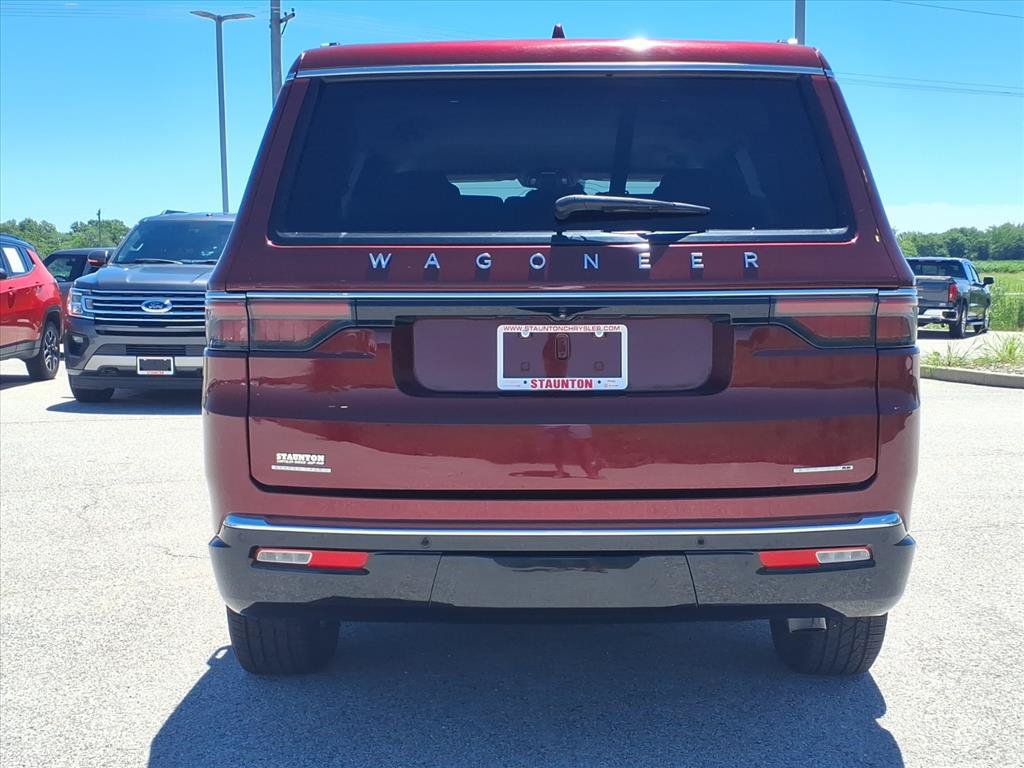 Used 2022 Jeep Wagoneer Series I AWD/4WD image 28