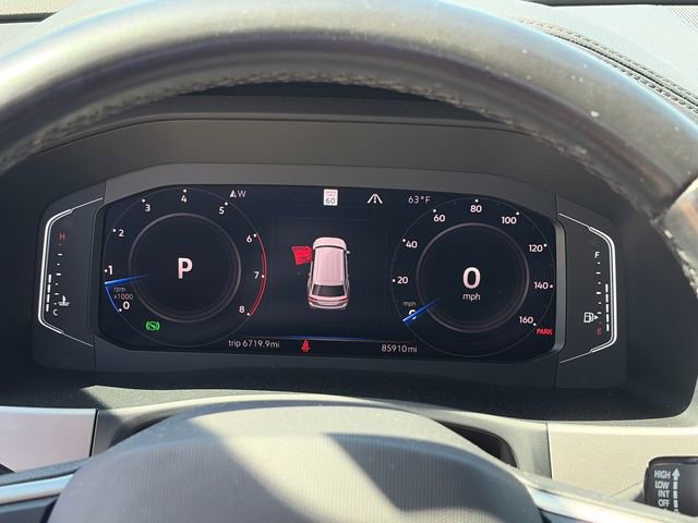 Used 2021 Volkswagen Atlas SEL Premium image 23