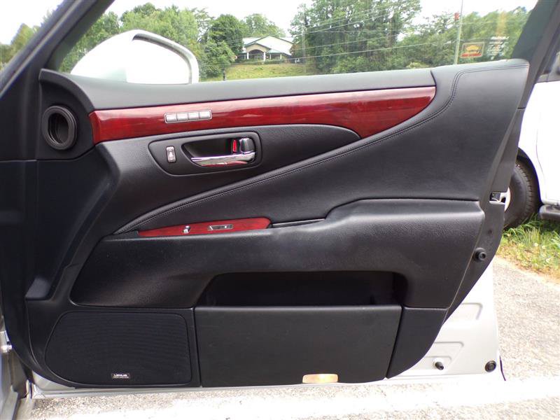 Used 2009 Lexus LS 460 AWD image 20