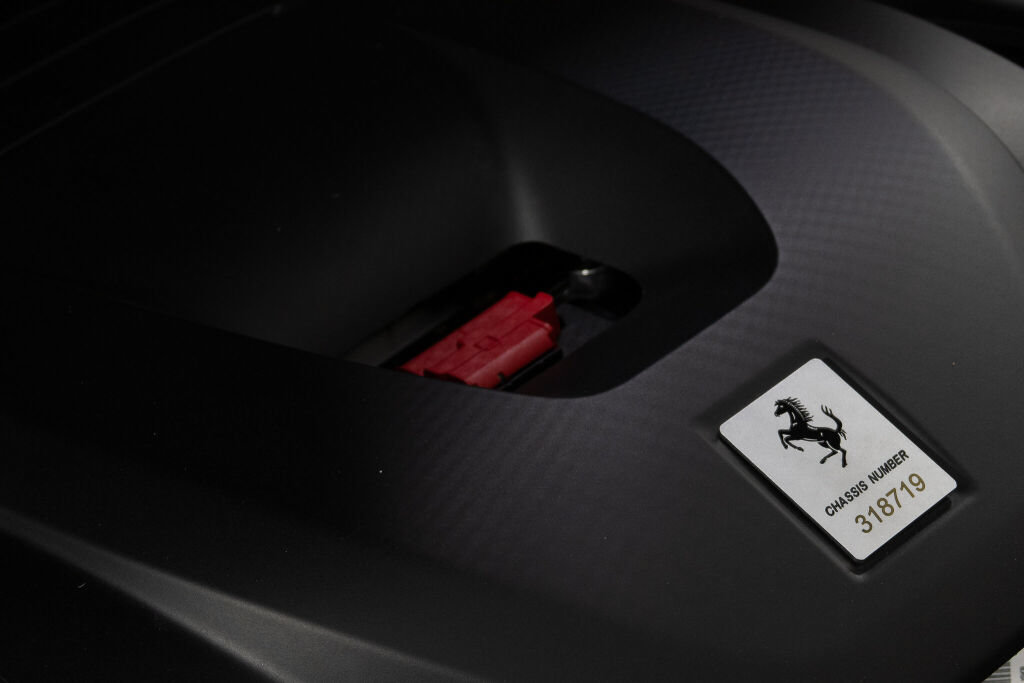 Certified 2025 Ferrari 12Cilindri RWD image 26