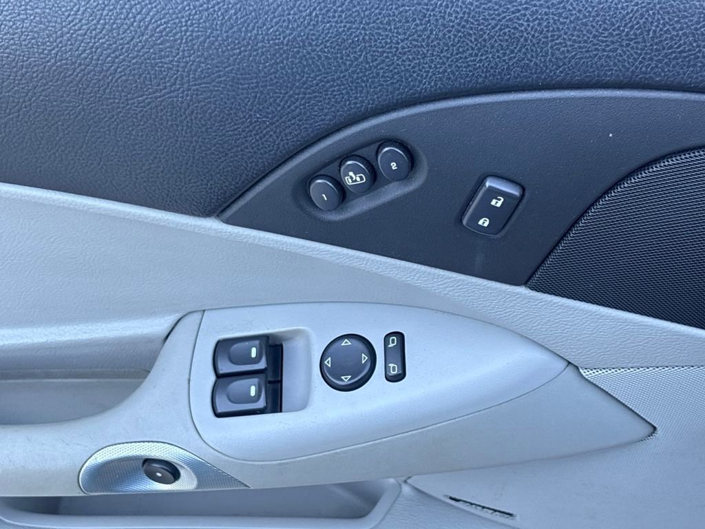 Used 2006 Chevrolet Corvette Coupe w/ Preferred Equipment Group image 17