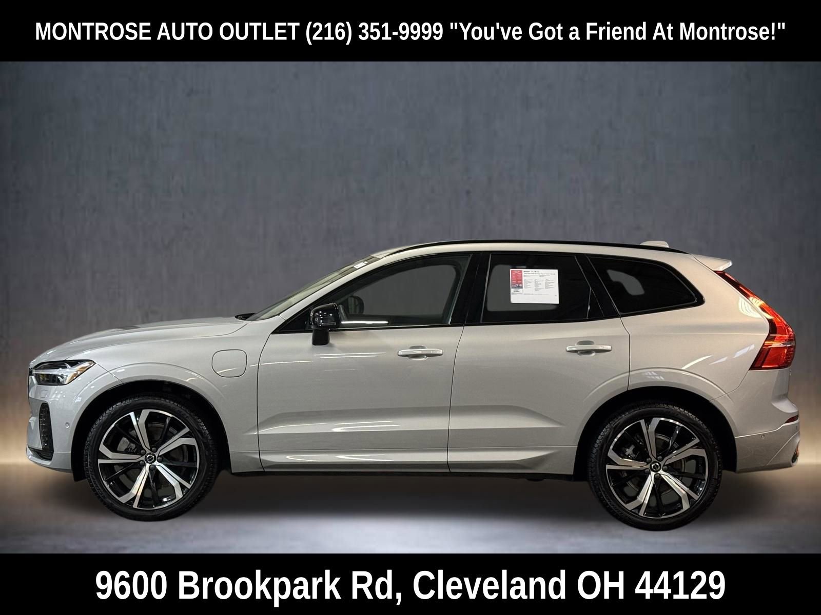 Used 2024 Volvo XC60 T8 Ultimate w/ Protection Package Premier image 7