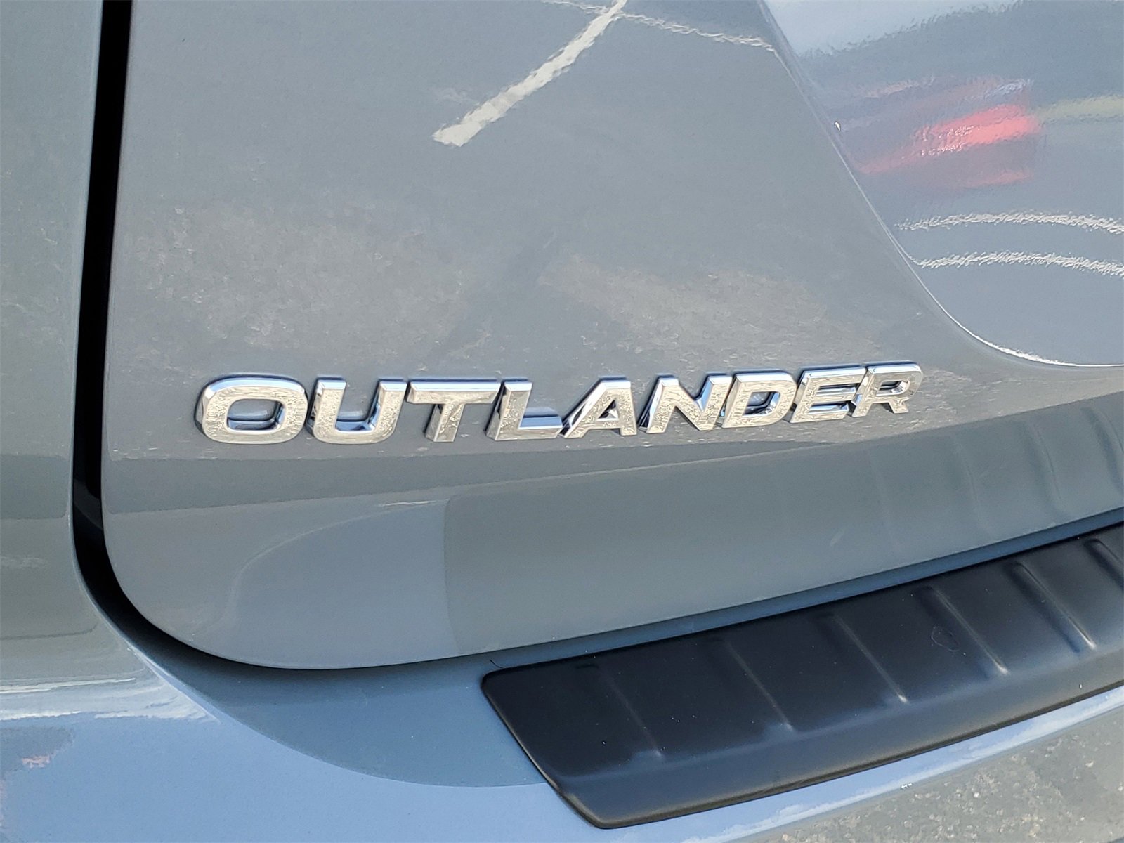 New 2025 Mitsubishi Outlander AWD image 27