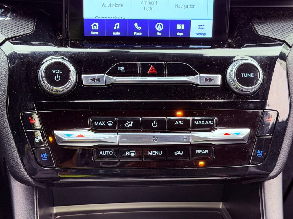 Used 2024 Ford Explorer ST w/ Equipment Group 401A AWD/4WD image 26