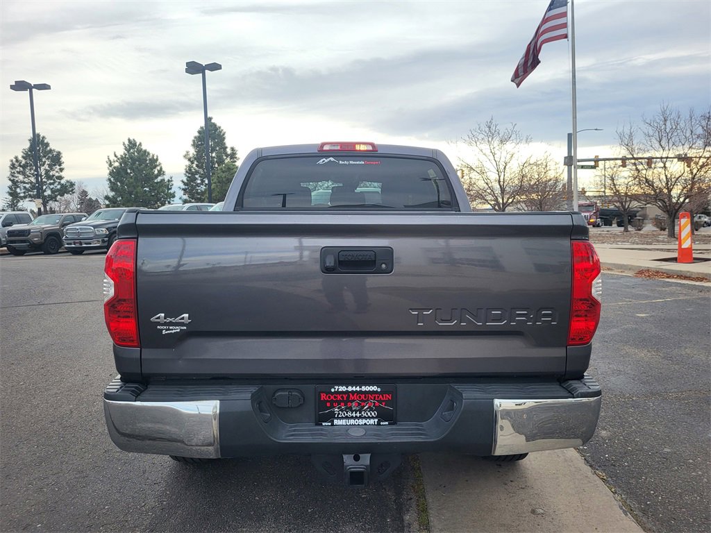 Used 2018 Toyota Tundra SR5 w/ SR5 Upgrade Package image 6