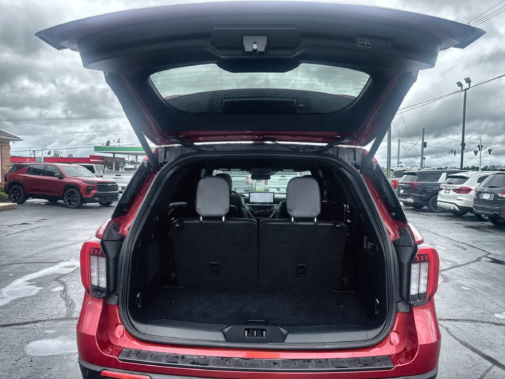 Used 2025 Ford Explorer ST AWD/4WD image 20