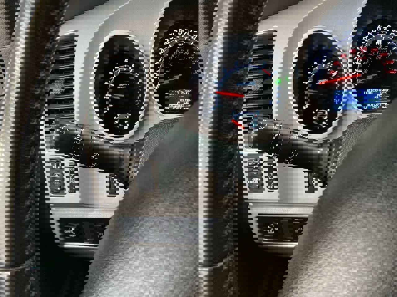 Used 2007 Toyota Tundra Limited AWD/4WD image 23