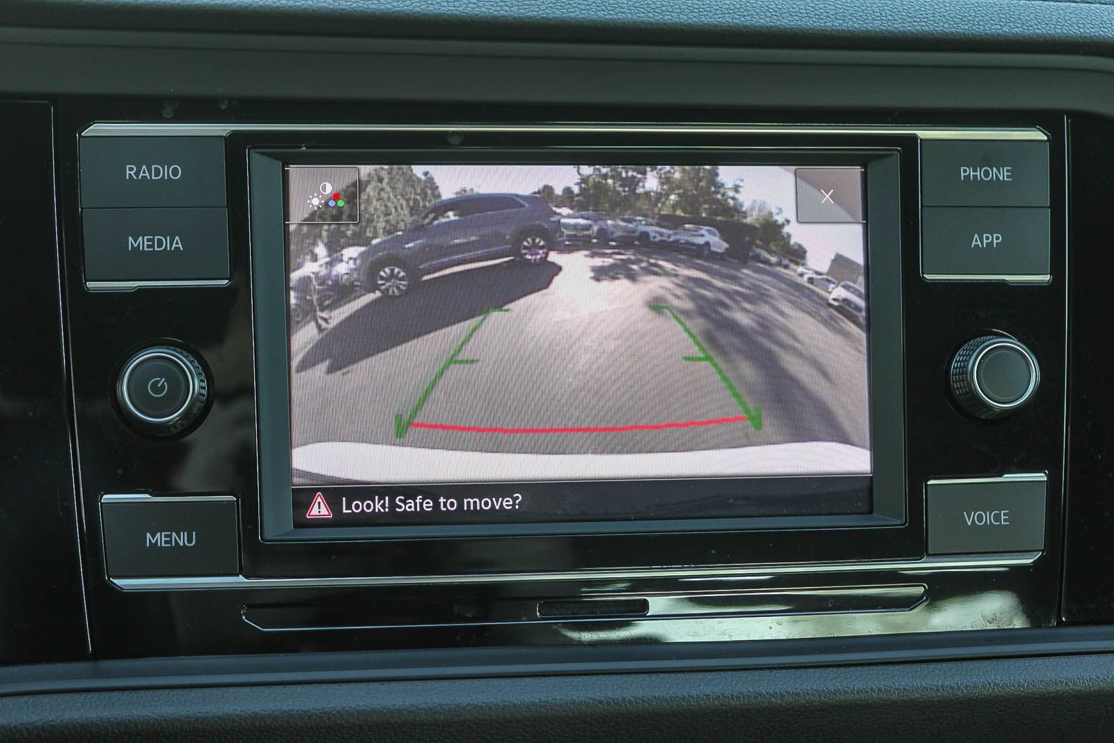 Used 2024 Volkswagen Jetta Sport image 24