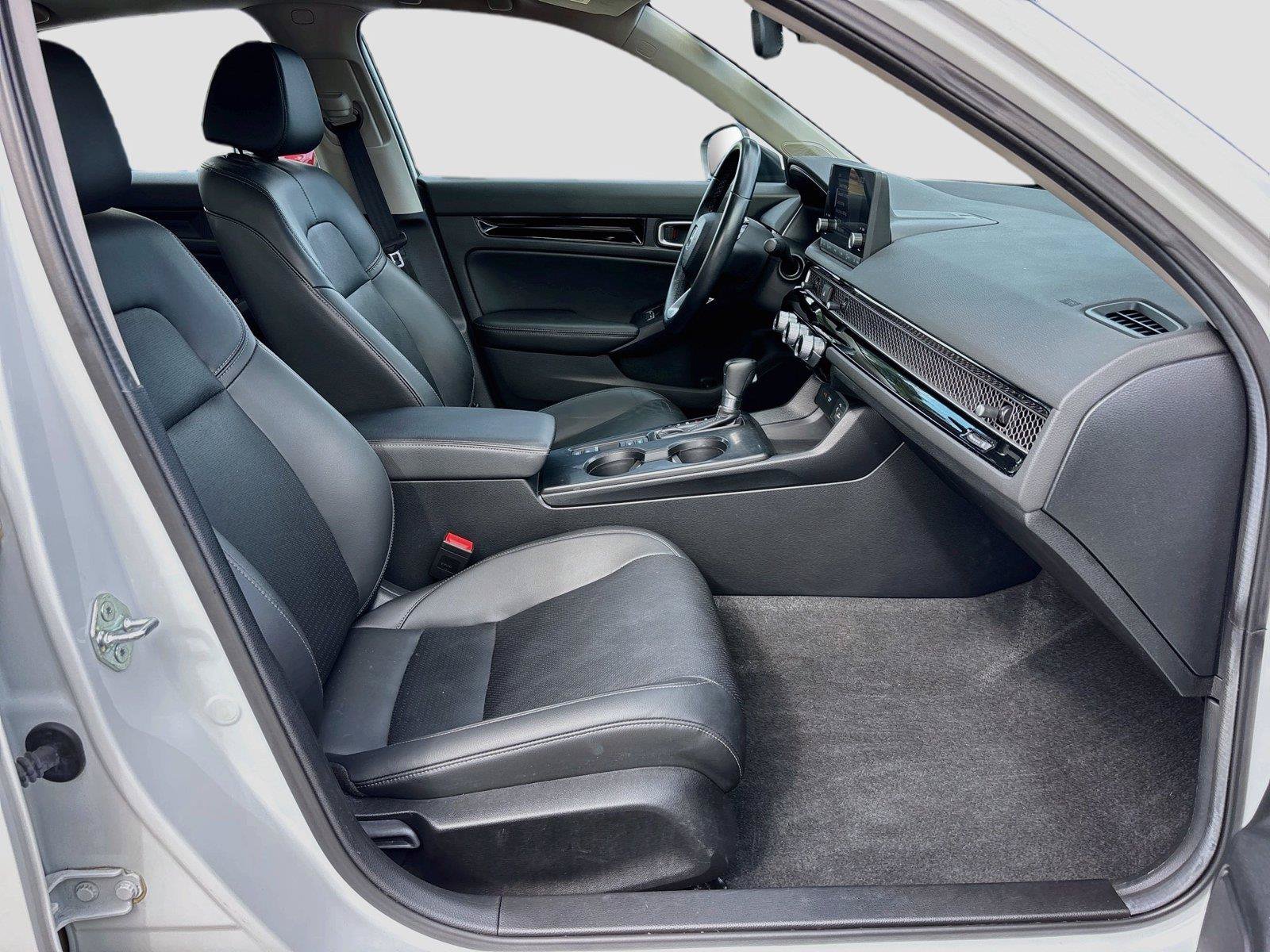 Certified 2024 Honda Civic EX-L image 31