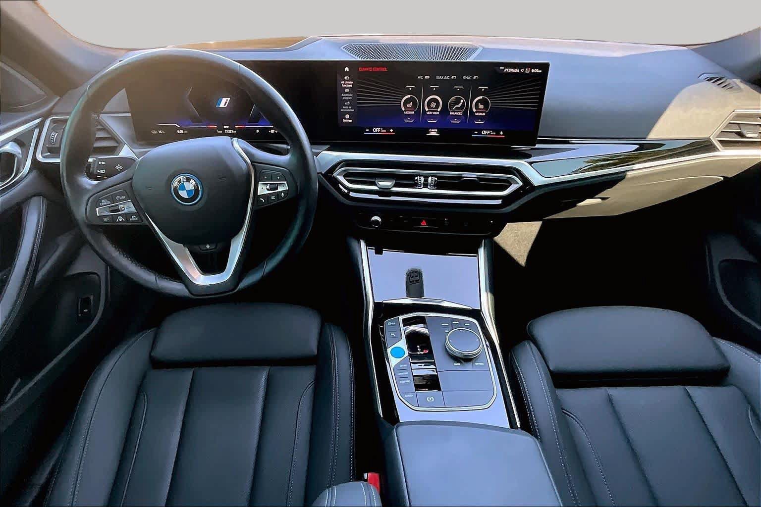 Used 2023 BMW i4 eDrive35 RWD image 15