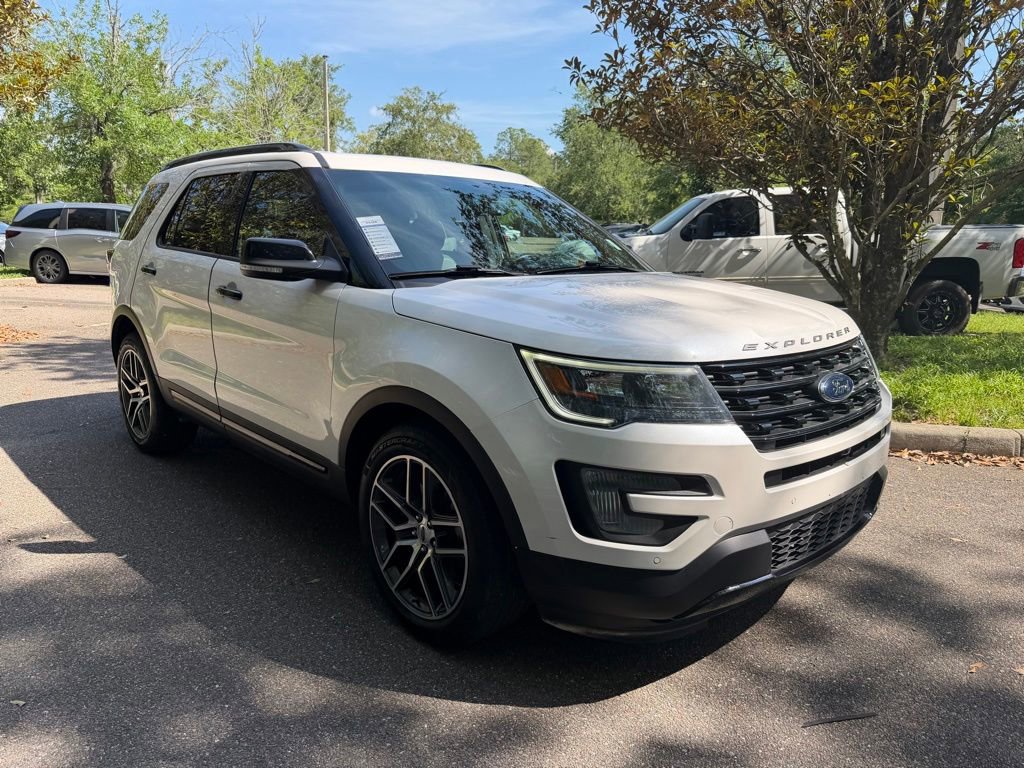Used 2017 Ford Explorer Sport w/ Equipment Group 401A AWD/4WD image 1