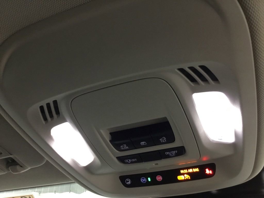 Used 2023 Buick Envision Essence w/ Sport Touring Package image 34