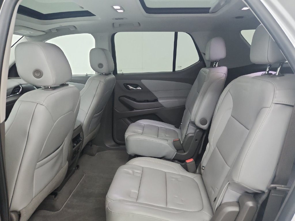 Used 2019 Chevrolet Traverse Premier w/ Driver Confidence II Package FWD image 34