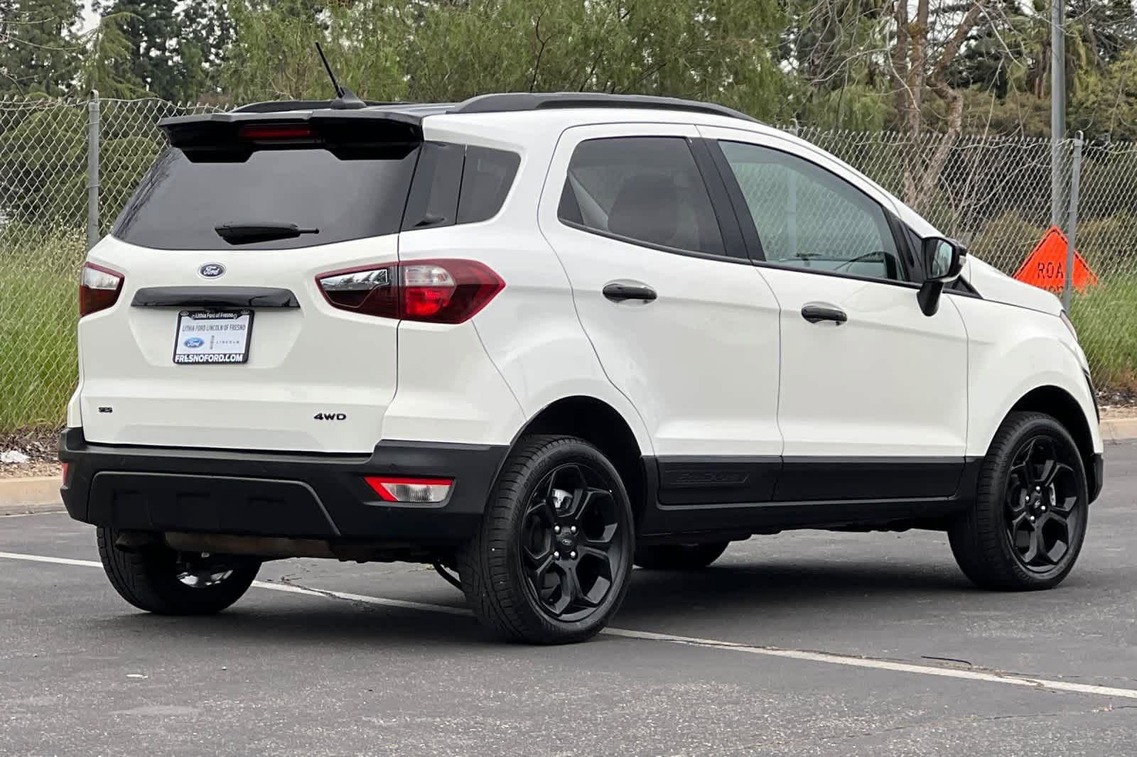 Used 2021 Ford EcoSport SES image 2