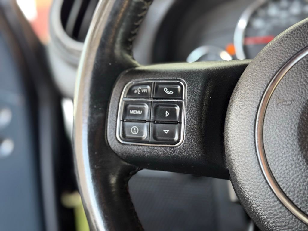 Used 2017 Jeep Wrangler Unlimited Willys image 40