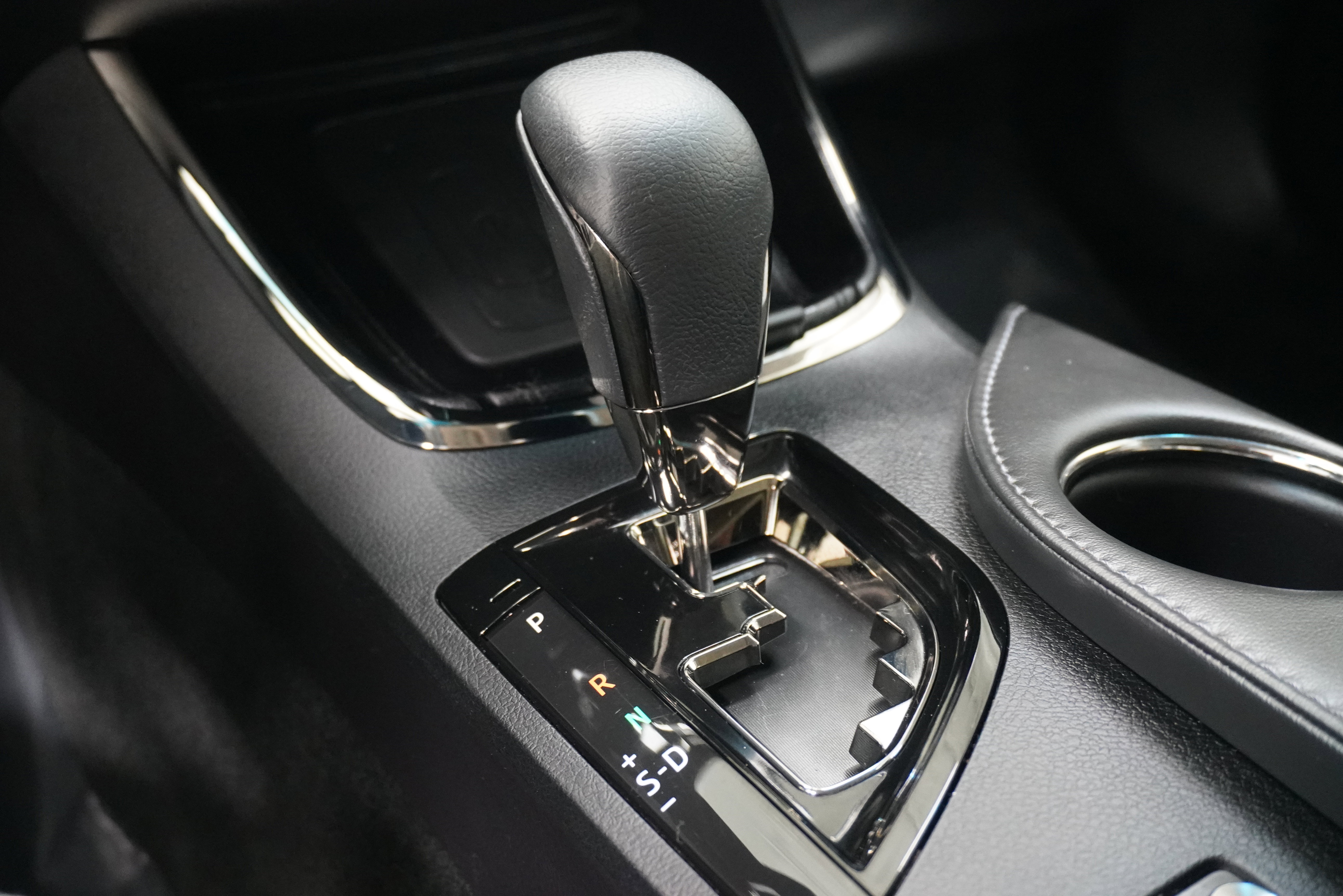 Used 2017 Toyota Avalon XLE image 20