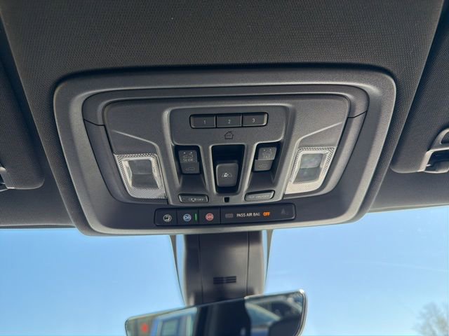 Used 2021 GMC Sierra 1500 AT4 w/ AT4 Premium Package image 30