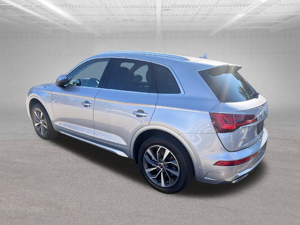 Used 2022 Audi Q5 2.0T Premium AWD/4WD image 3