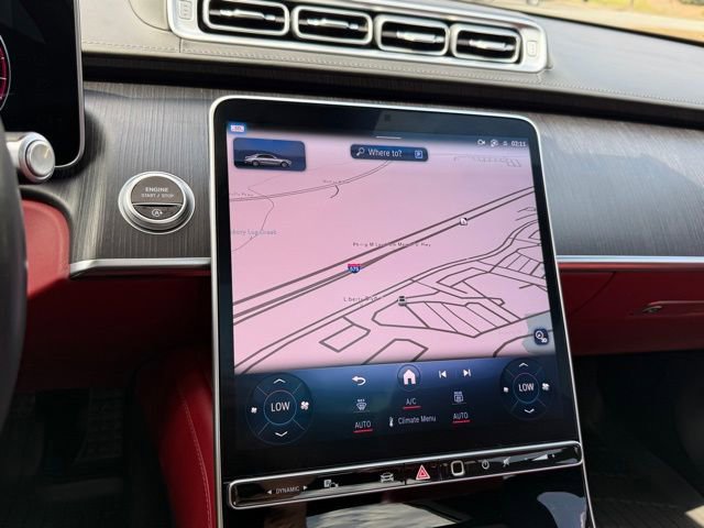 Used 2022 Mercedes-Benz S 580 4MATIC Sedan w/ AMG Line Package image 20