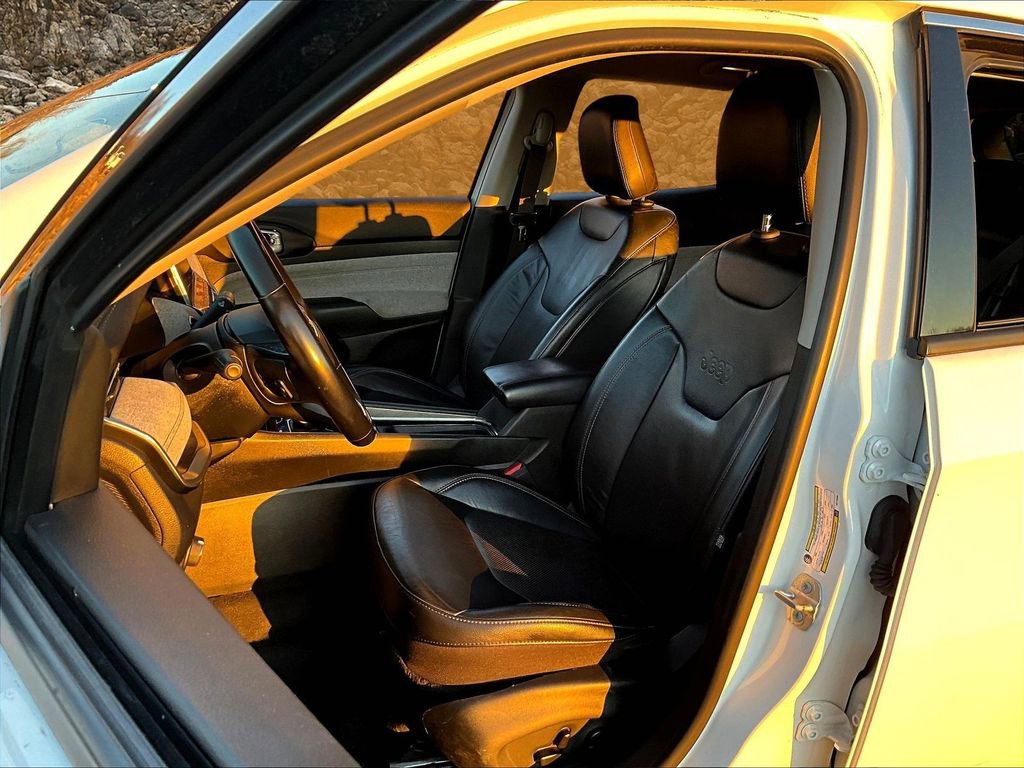 Used 2022 Jeep Compass Latitude image 20