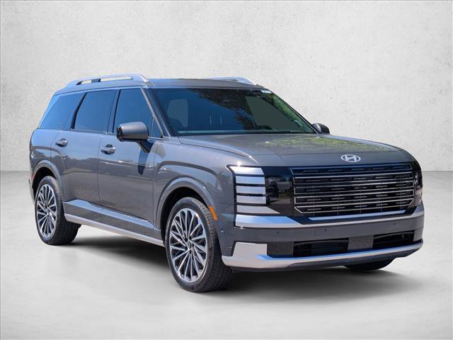 Used 2026 Hyundai Palisade Calligraphy FWD image 3