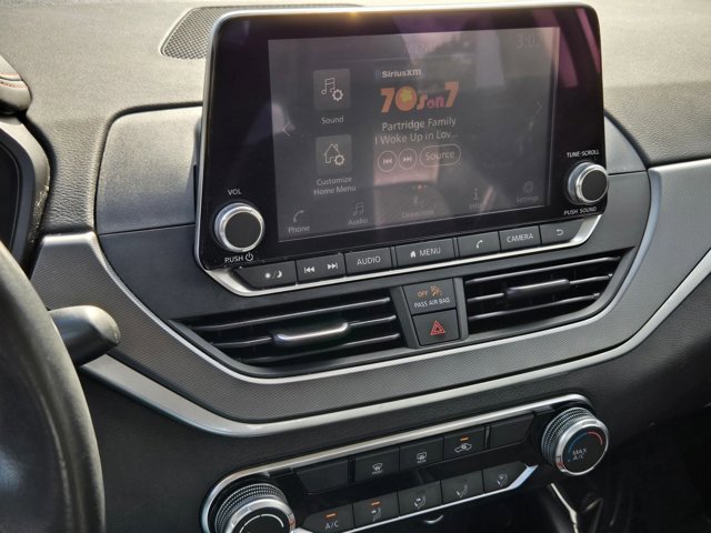 Used 2024 Nissan Altima 2.5 SR image 13