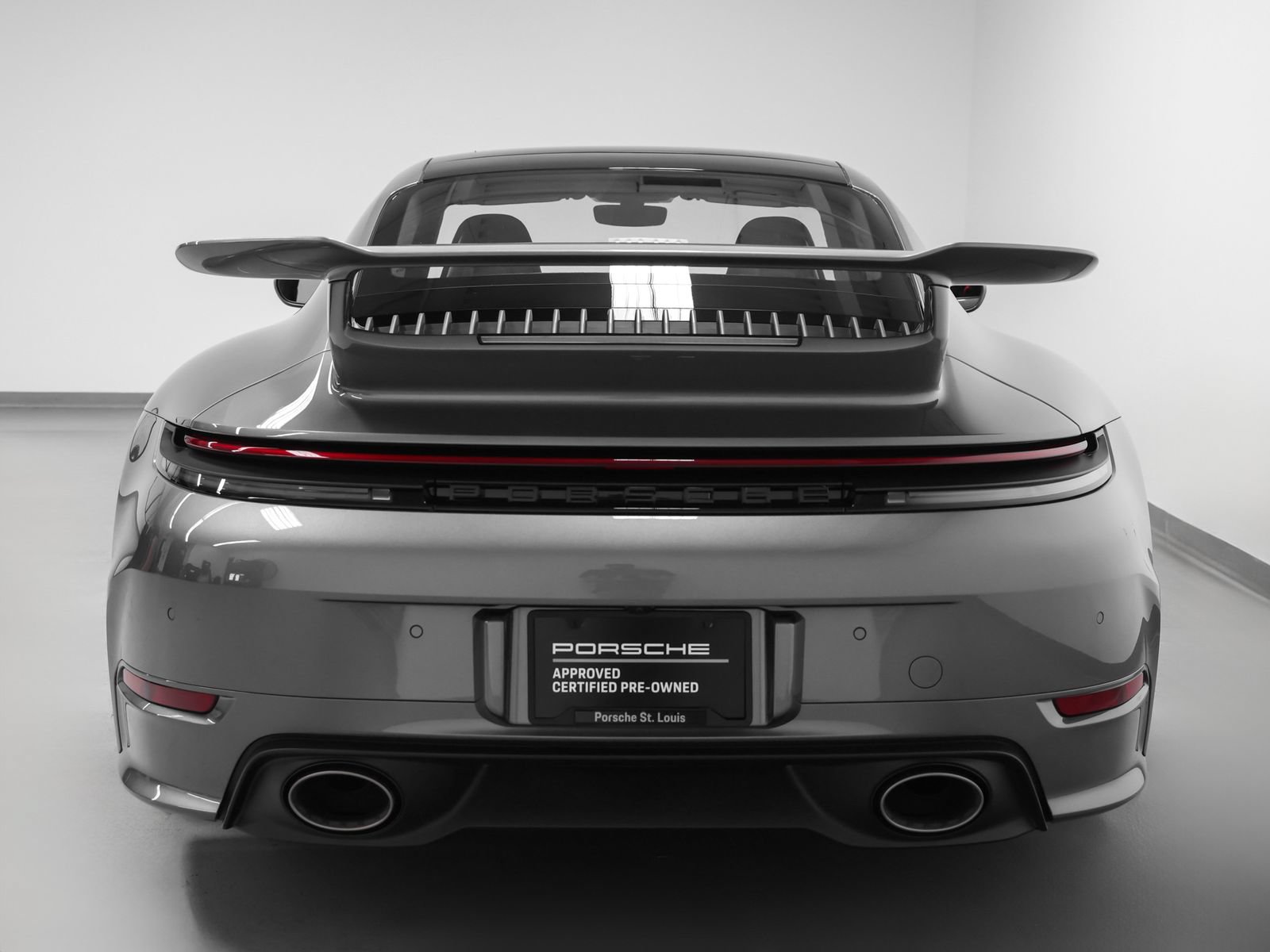 Certified 2026 Porsche 911 Carrera T RWD image 11