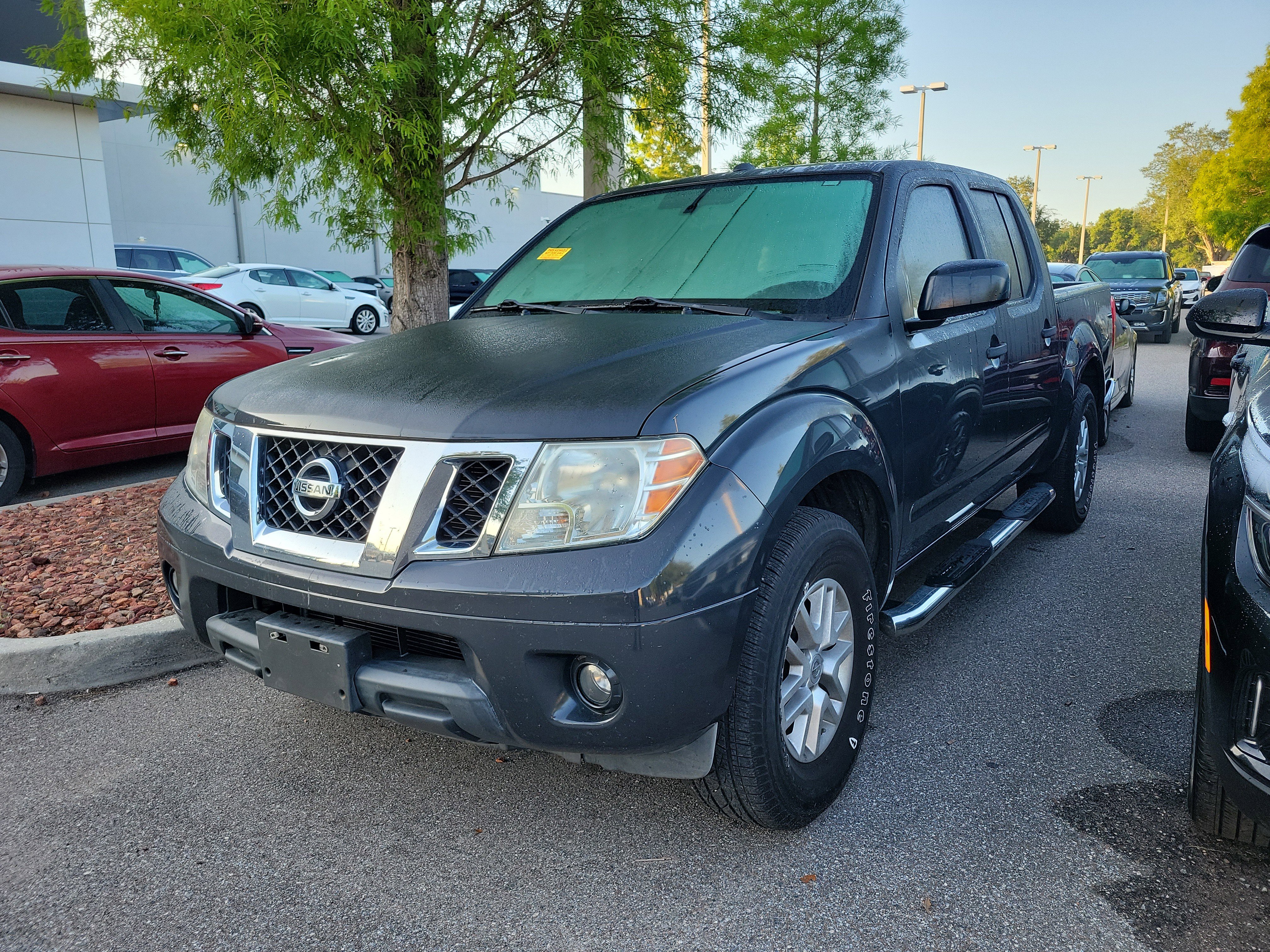 Used 2014 Nissan Frontier SV w/ SV Value Truck Package RWD image 5