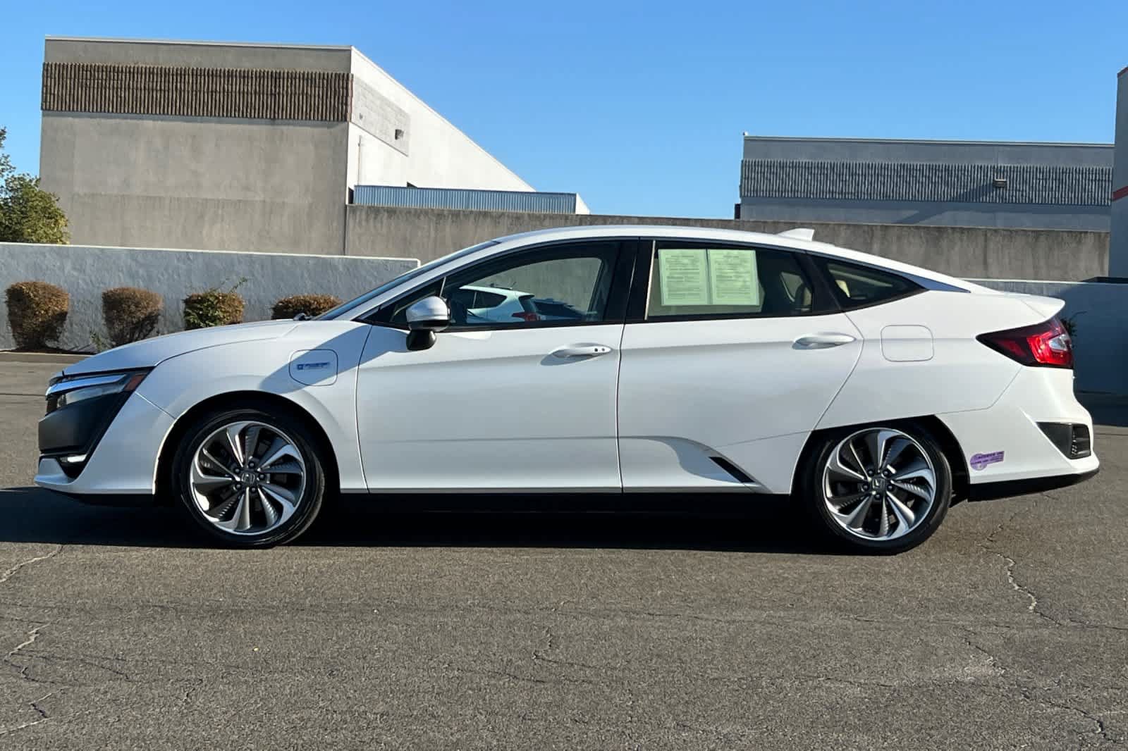 Used 2018 Honda Clarity Plug-In Hybrid image 9