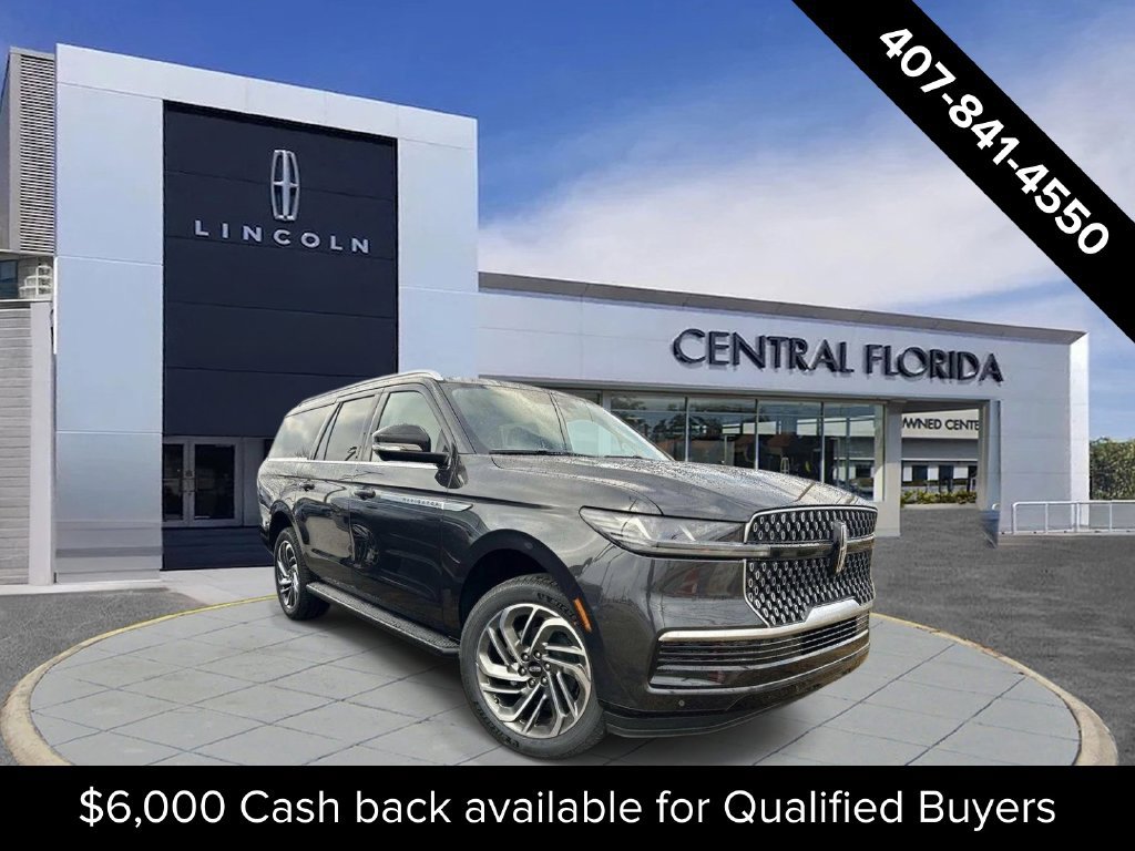 New 2026 Lincoln Navigator L Premier AWD/4WD image 2