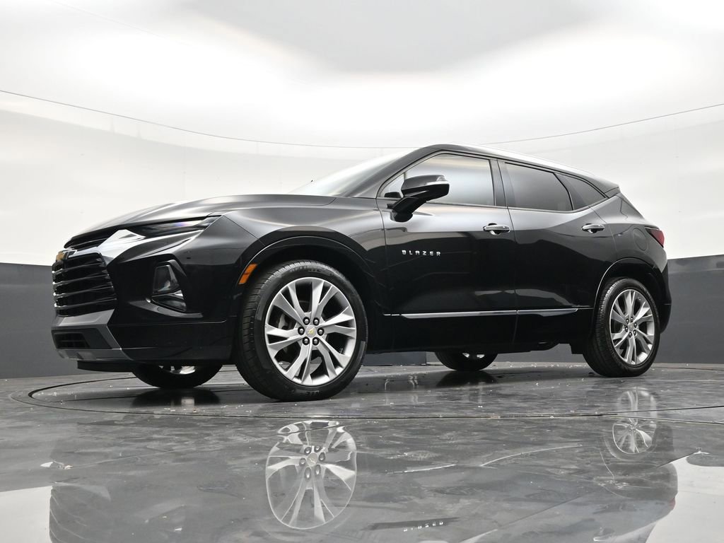 Used 2019 Chevrolet Blazer Premier w/ Sun and Wheels Package FWD image 21