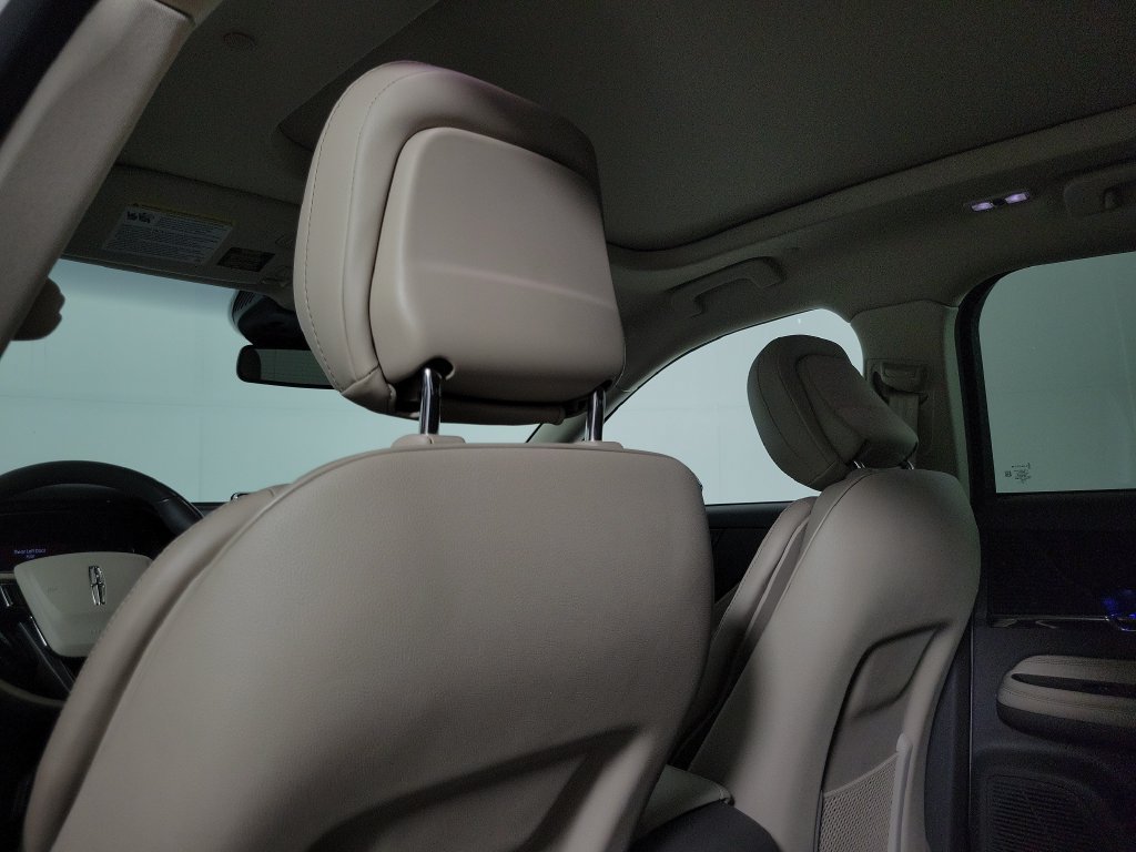 Certified 2020 Lincoln Corsair FWD w/ Premium Package image 14