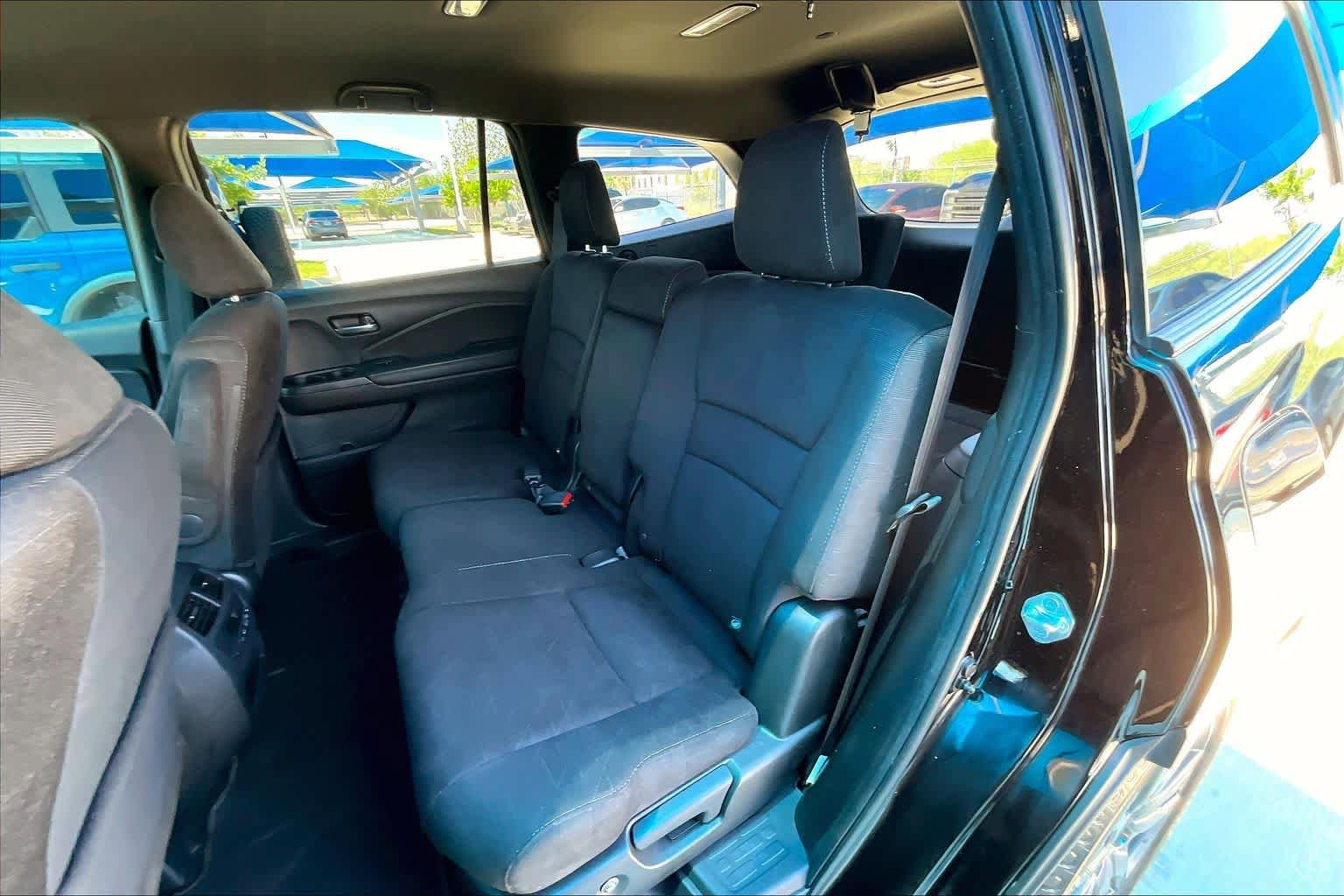 Used 2022 Honda Pilot Sport image 21