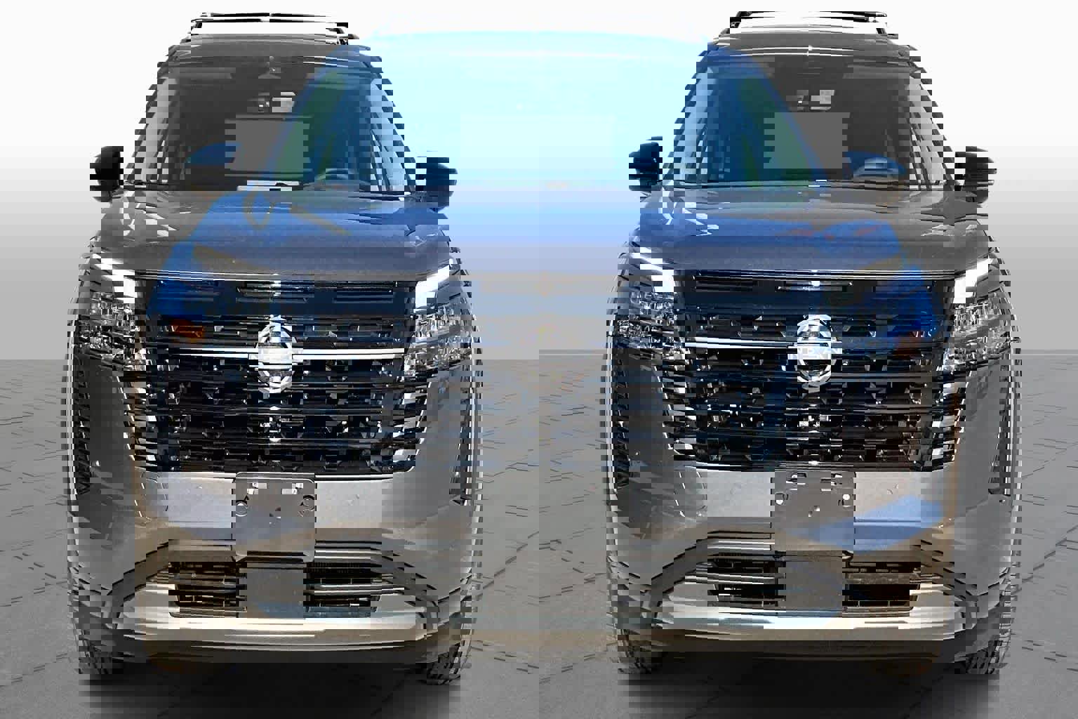 New 2026 Nissan Pathfinder Platinum image 3