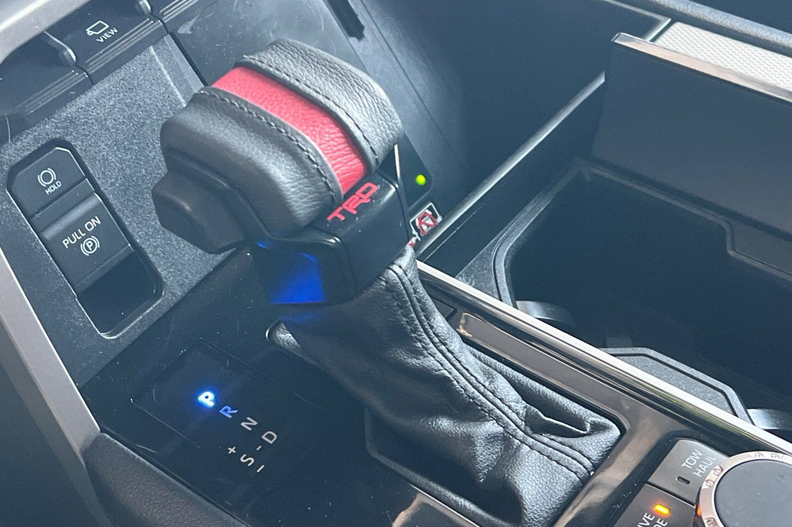 Certified 2025 Toyota Sequoia Limited w/ TRD Off-Road Package image 19